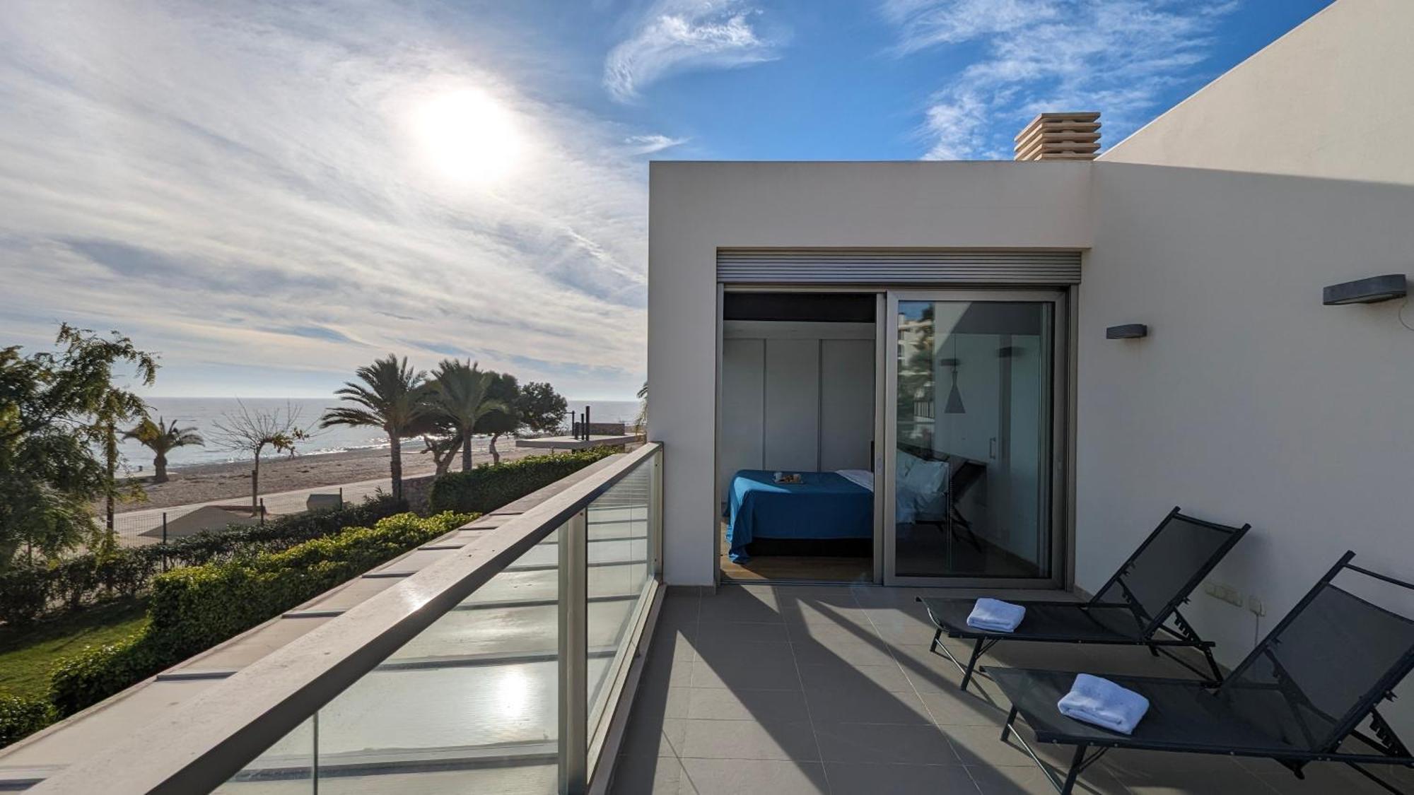 Paradise Beachfront Luxury Villa Villajoyosa  Exterior foto